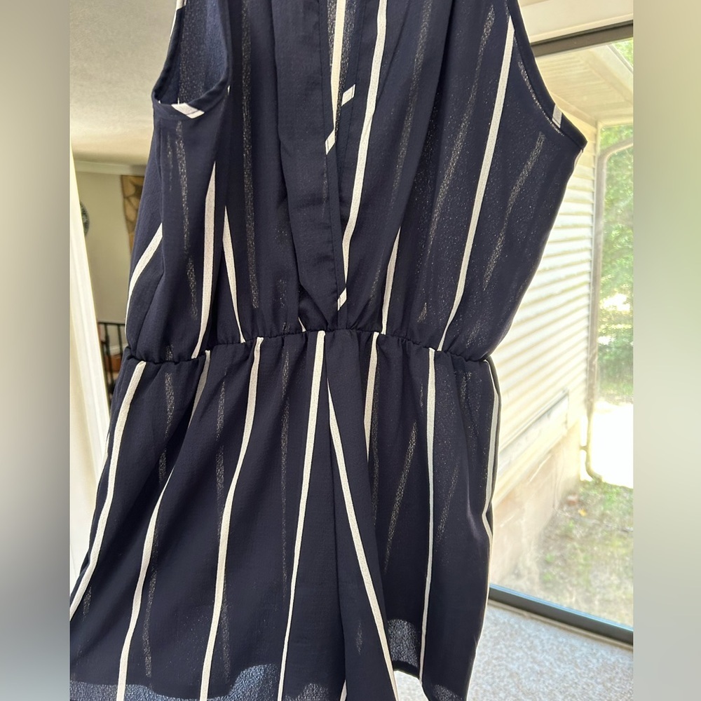 XL sheer romper - Picture 4 of 4